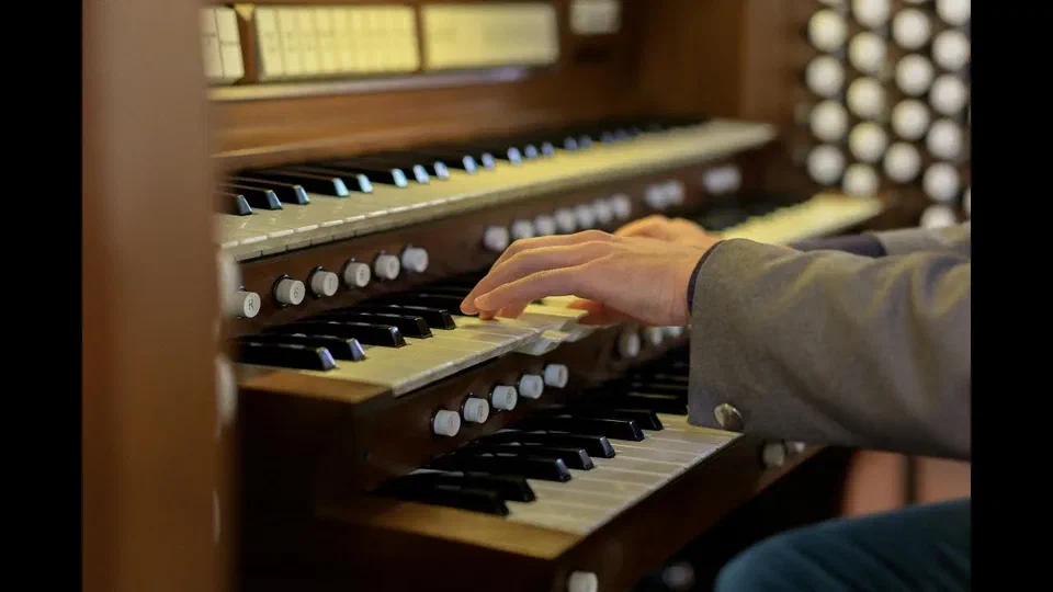 Bach: Deus Ex Machina - Tocatta Reborn (Organ Music) cover artwork